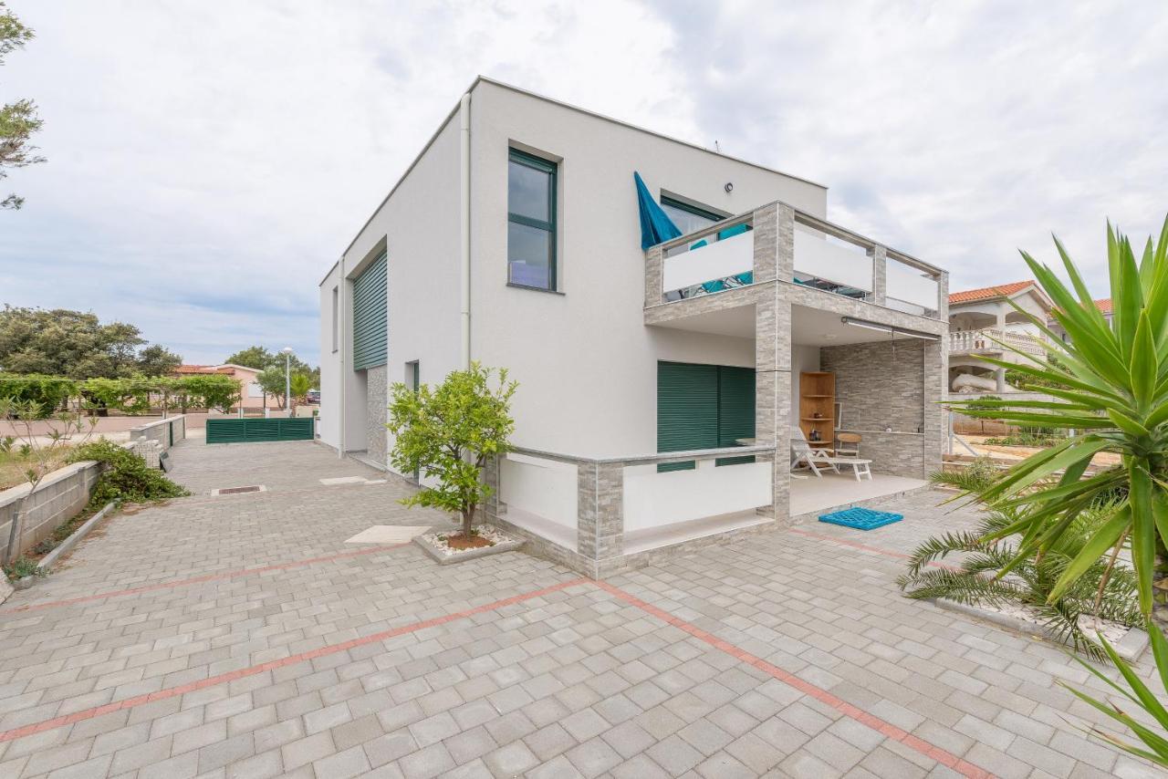 Windrose Apartments ヴィル エクステリア 写真